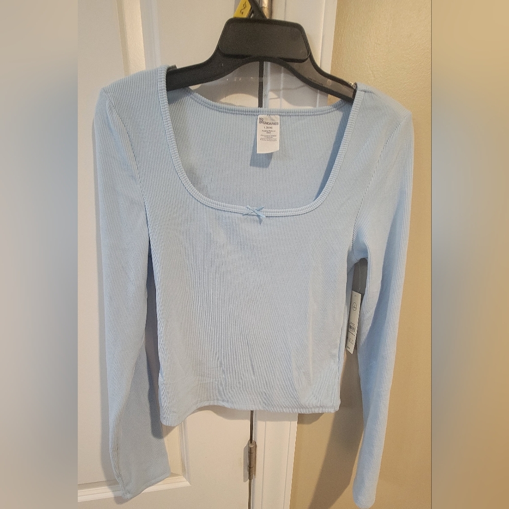 No Boundaries Square Neck Top-Light Blue Women's Top Size Large